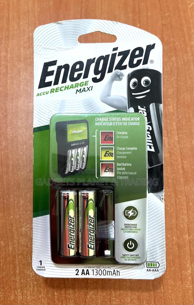 Energizer Maxi Recharge 4way Charger With 2pcs of Aa Battery · Photo 3