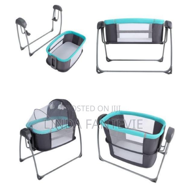 Baby Swing Bed With Remote · Photo 4