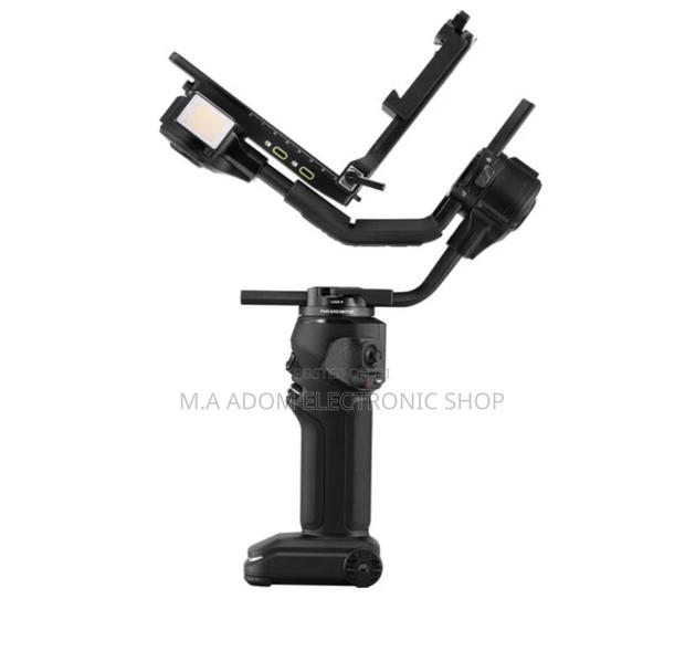 Zhiyun CRANE 4 3-Axis Handheld Gimbal Stabilizer Combo Kit · Photo 2