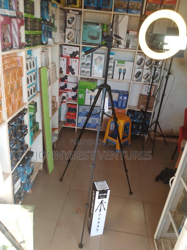 Brand New 668 Phone Tripod Stand · Photo 4