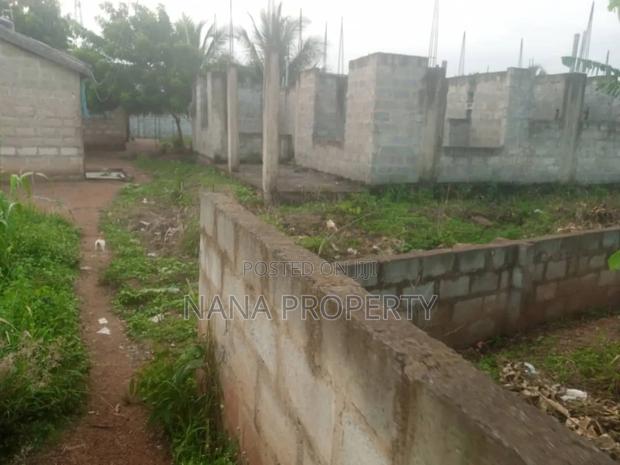One and Half Plot of Land for Sale Located at Oyarifa Kuotaa · Photo 4