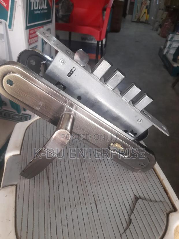 Pacco Door Lock