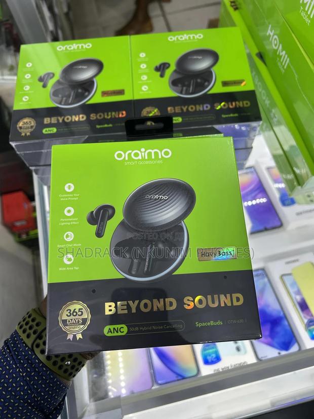 Oriamo Spacebuds · Photo 3