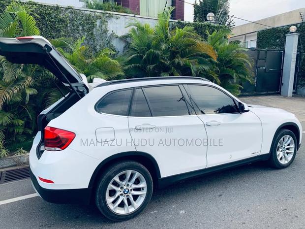 BMW X1 xDrive28i 4dr SUV AWD (2.0L 4cyl Turbo 8A) 2015 White