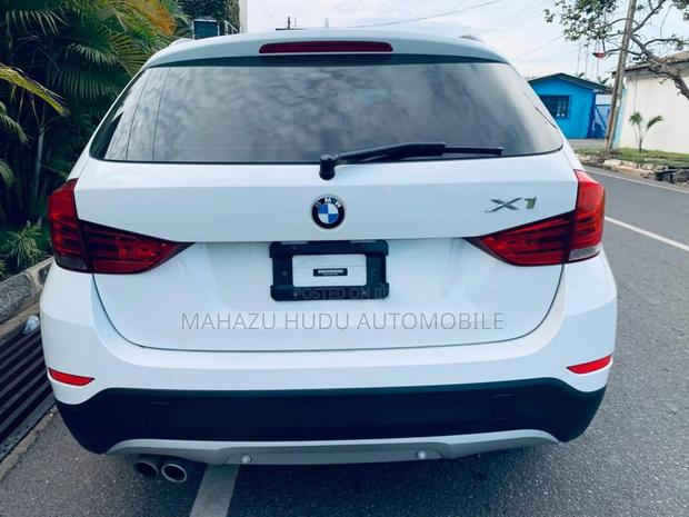 BMW X1 xDrive28i 4dr SUV AWD (2.0L 4cyl Turbo 8A) 2015 White