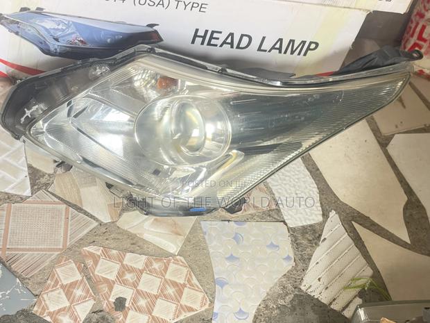 Toyota Avensis 2014 Headlight Left Side