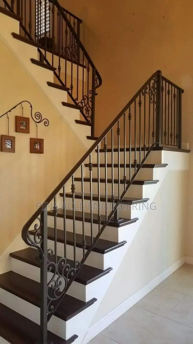 Balustrades/ Metal Barrister