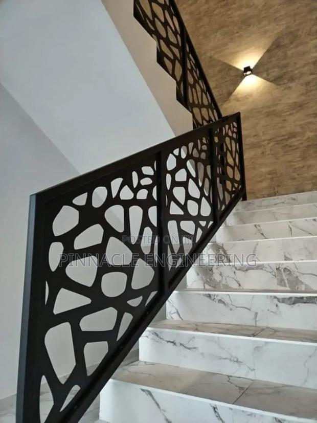 Balustrades/ Metal Barrister