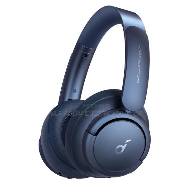 Comfortable Soundcore Life Q35 Noise Cancelling Headphones · Photo 2