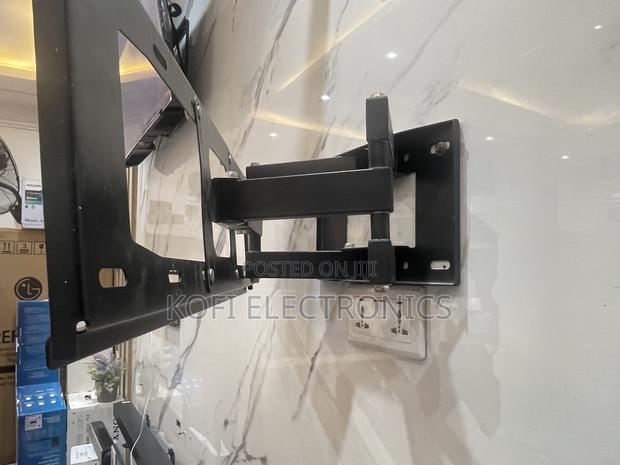Flexible Heavy Duty Swivel Tv Mount for 40''- 80 · Photo 3