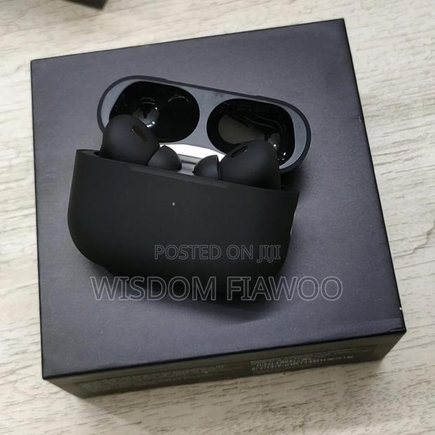 Airpods Pro 2nd Generation (Black) · Photo 3