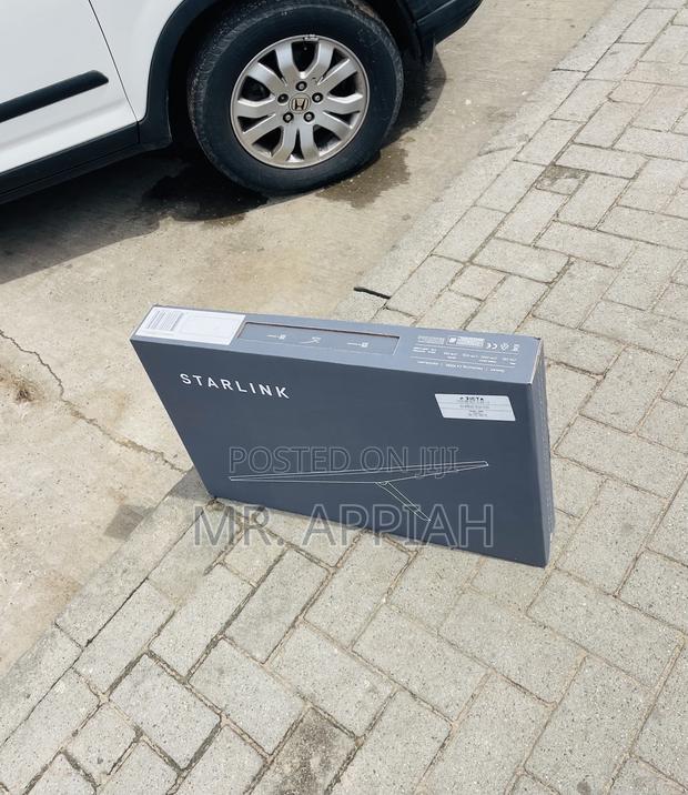 Buy Authentic Starlink Gen 3 Standard Kit Router(White). · Photo 2
