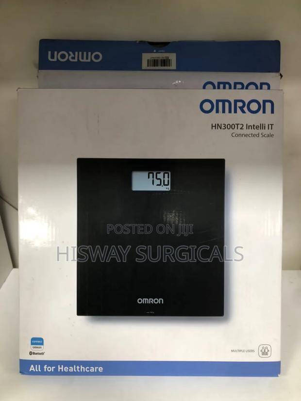 Omron Weighing Scale · Photo 2