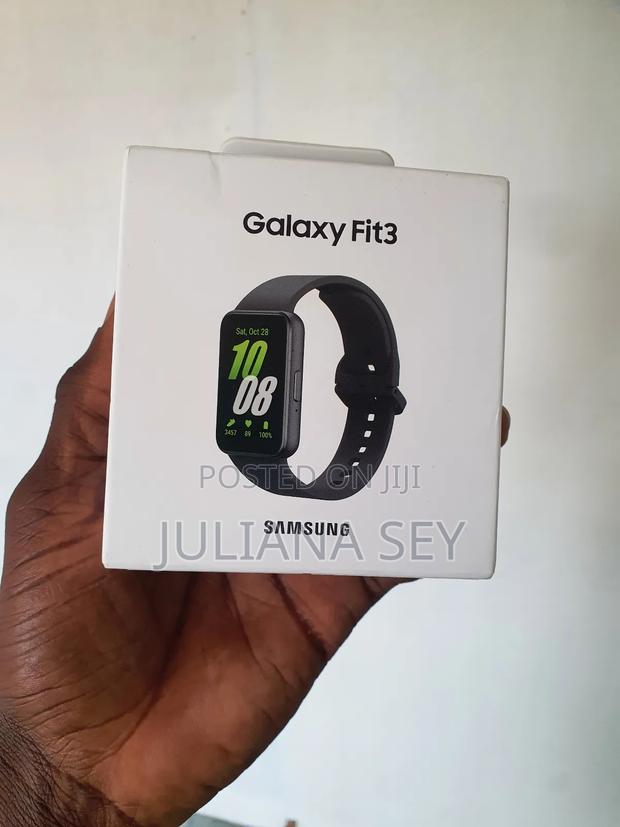Galaxy Fit3 Watch Sealed in Box · Photo 3