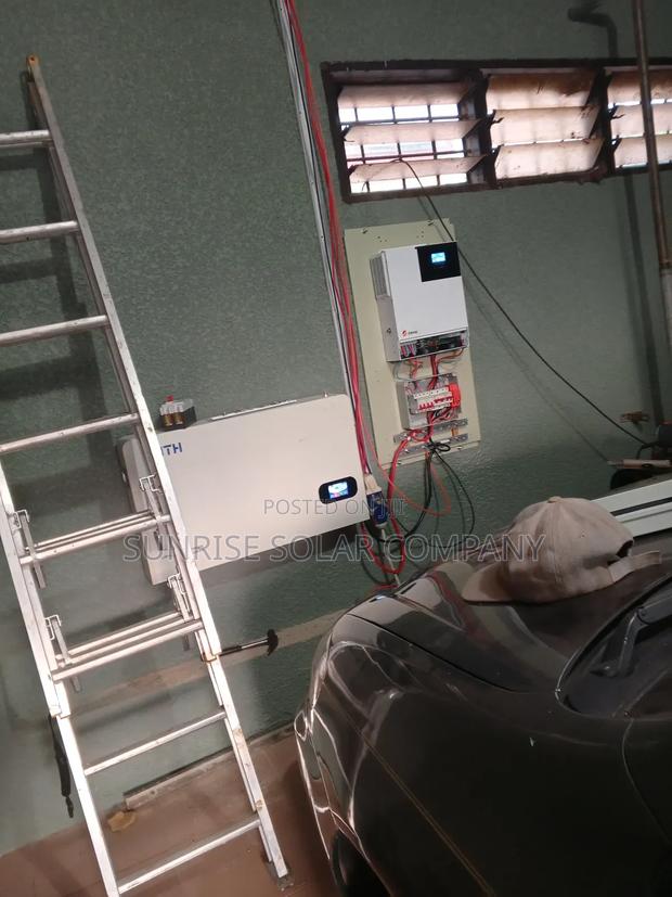 Lithium Battery Solar Generator photo 6