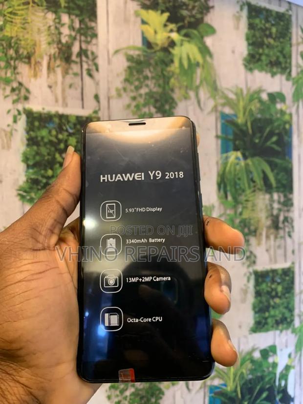 New Huawei Y9 2018 128 GB Black photo 2