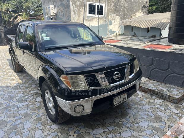 Nissan Frontier 2007 Black