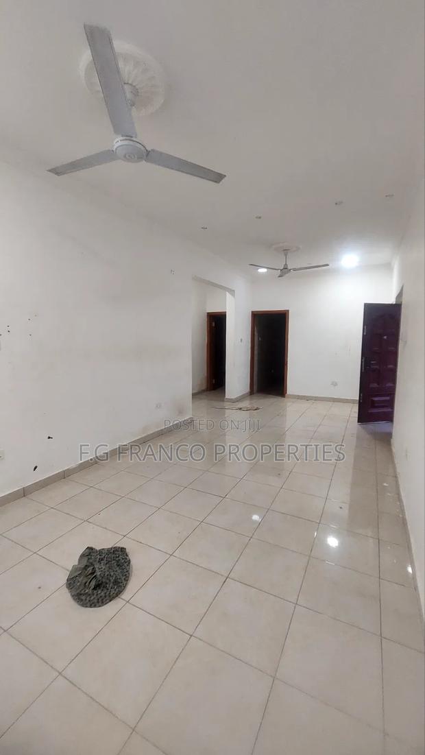 2bdrm Apartment in Kg.Franco Properties, Spintex for rent · Photo 2