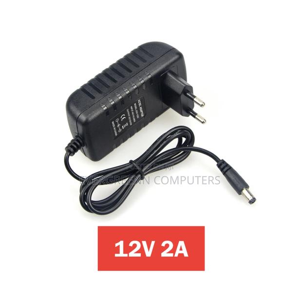 12V, 2A Power Adapter · Photo 3