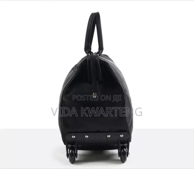 Quality Medium Trolley Bag photo 2
