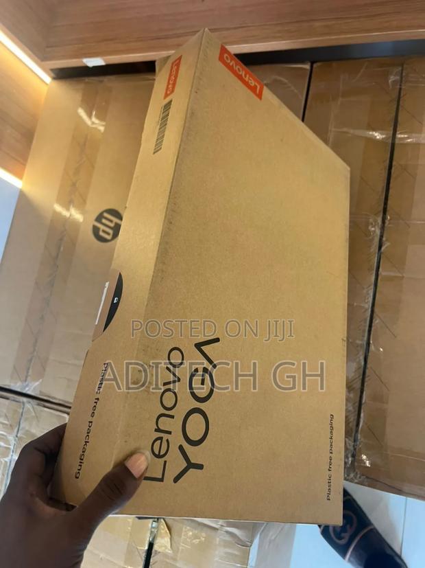 New Laptop Lenovo Yoga 700 16GB Intel Core I7 SSD 1T · Photo 4