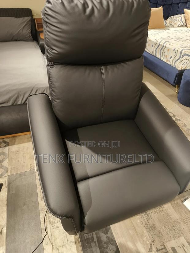 Recliner Sofa Black (Lift Up) · Photo 1
