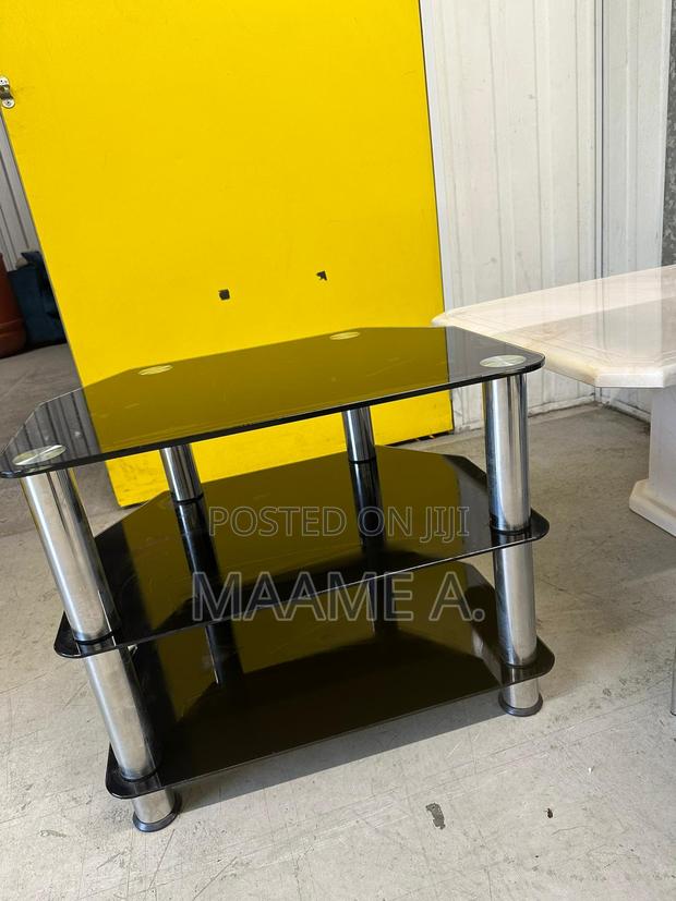 3 Tier Glass Tv Stand · Photo 1