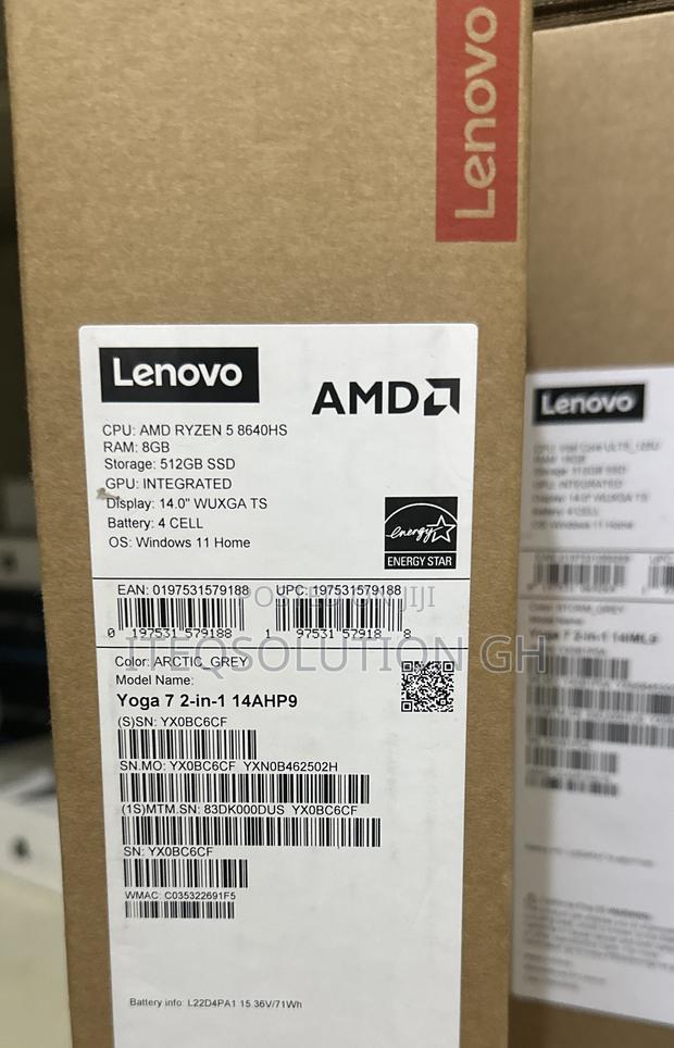 New Laptop Lenovo Yoga 700 8GB AMD Ryzen 5 SSD 512GB photo 2
