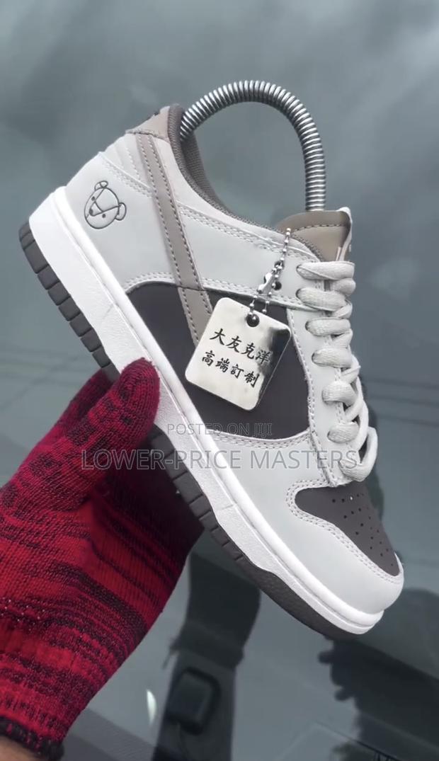 Original Nike Low Dunk · Photo 4