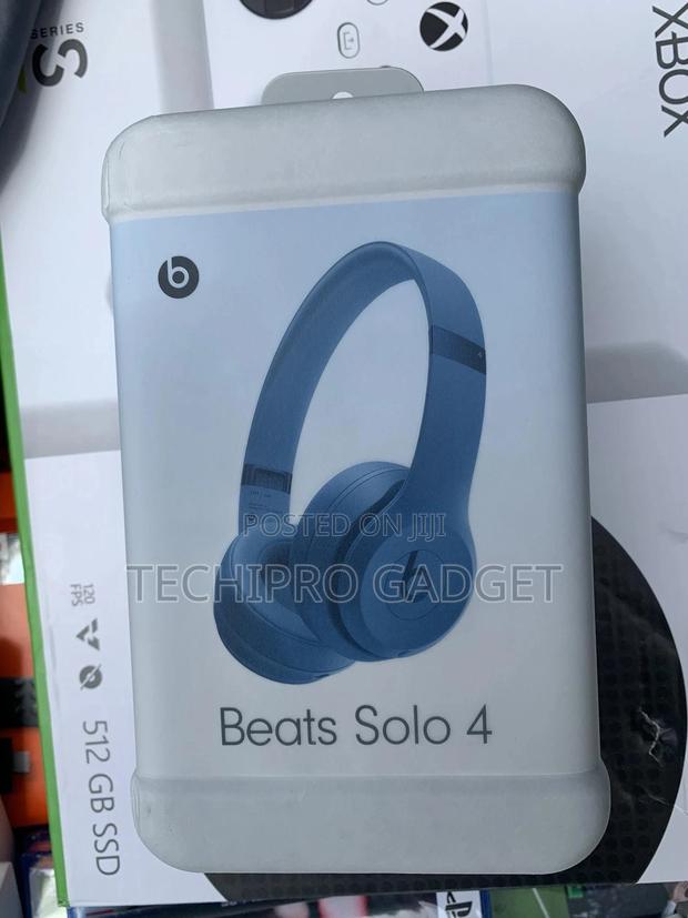 Beats Solo 4 Wireless on-Ear Sealed photo 2