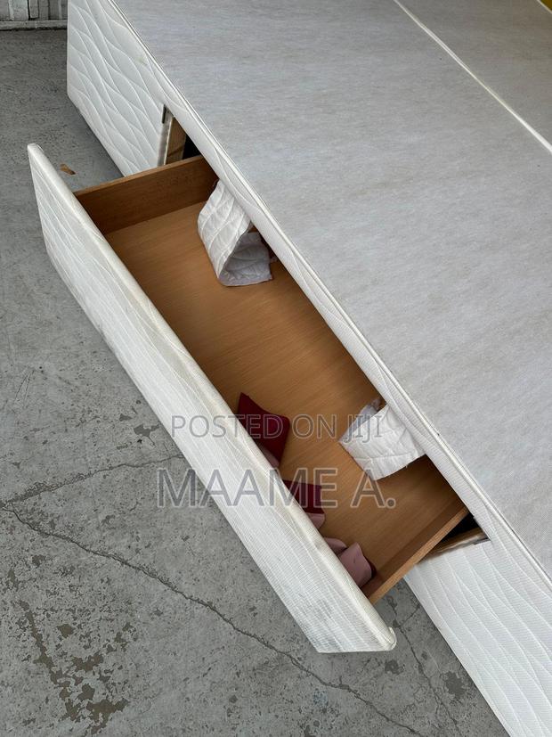 Divan Double Bed With Head Board and Storage · Photo 2