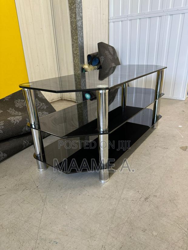 Black Glass Chrome Centre Table · Photo 1