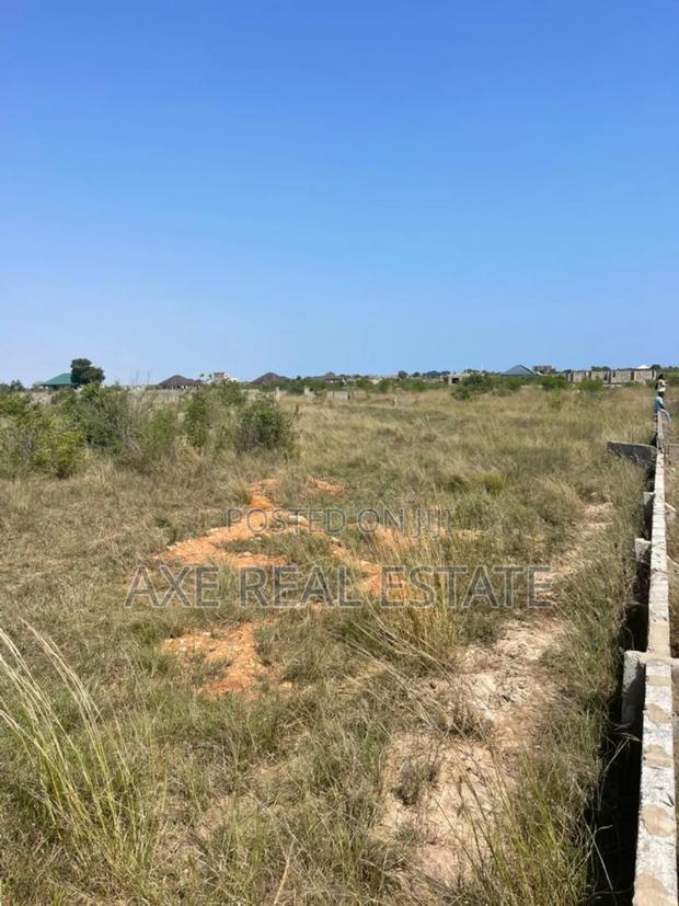 Accredited Beach Road Gated Lands at Prampram · Photo 4