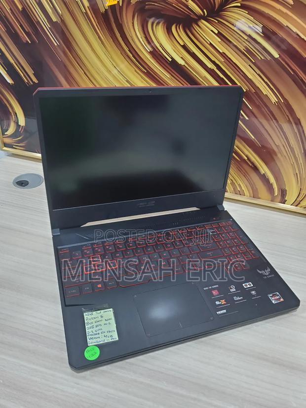 Laptop Asus TUF Dash F15 8GB AMD Ryzen 5 HDD 256GB · Photo 4