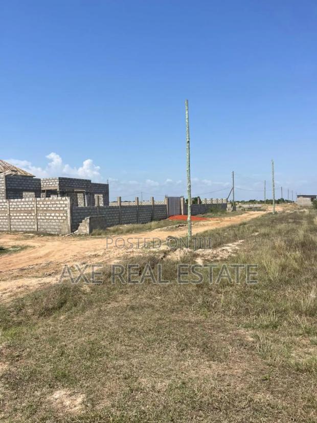 Authentic Lands PLUS Pillars at Prampram Beach Road · Photo 3