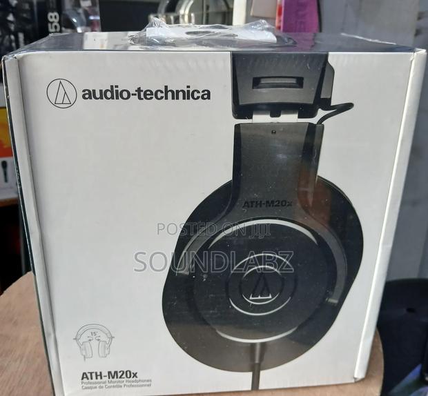 Audio-Technica ATH-M20X Studio Monitor Headphones · Photo 3