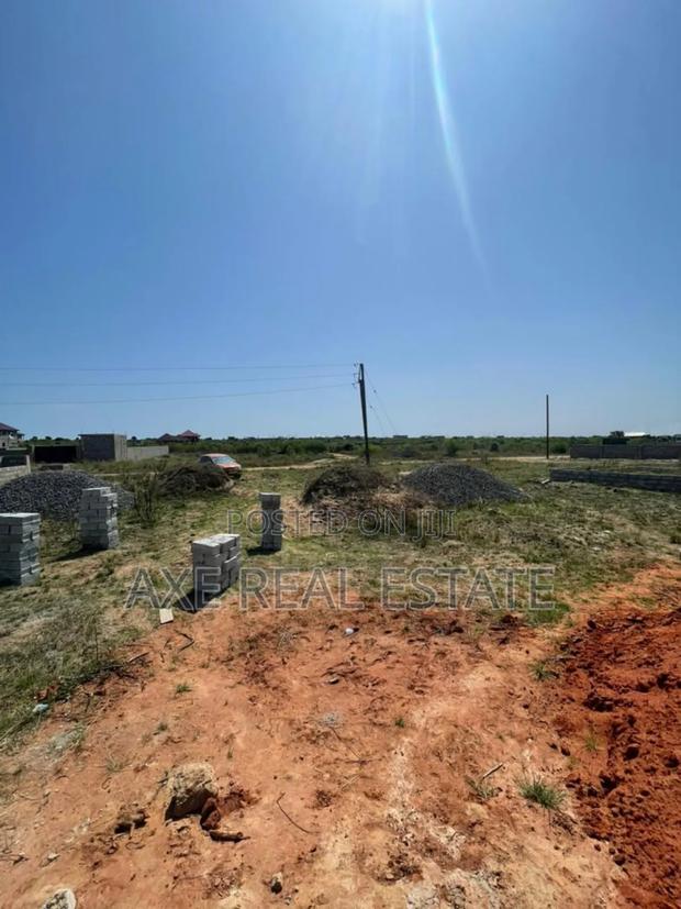 Promotional Offers on Full Plot at Prampram Beach Road · Photo 3