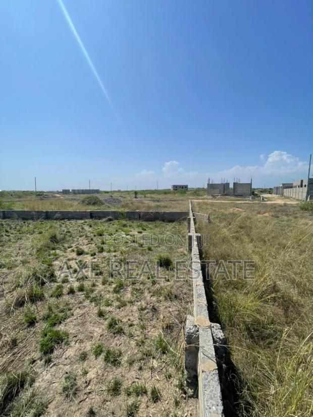 Serene Residence Titled Lands at Prampram Beach View. · Photo 4