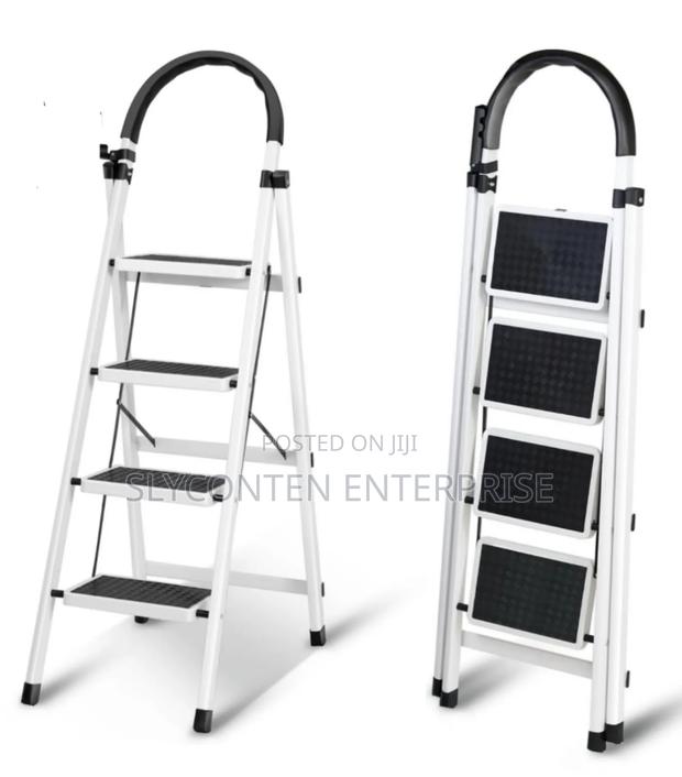 4steps Foldable Ladder · Photo 2
