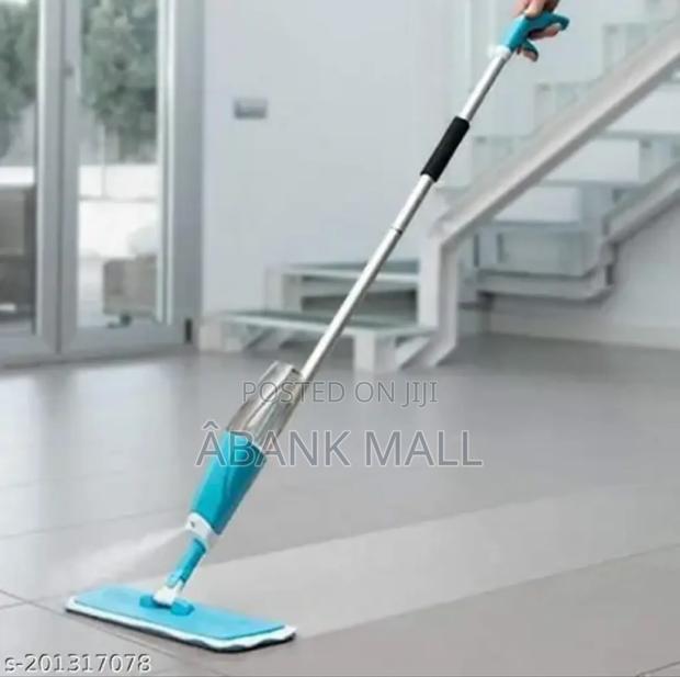The Spray Mop · Photo 4