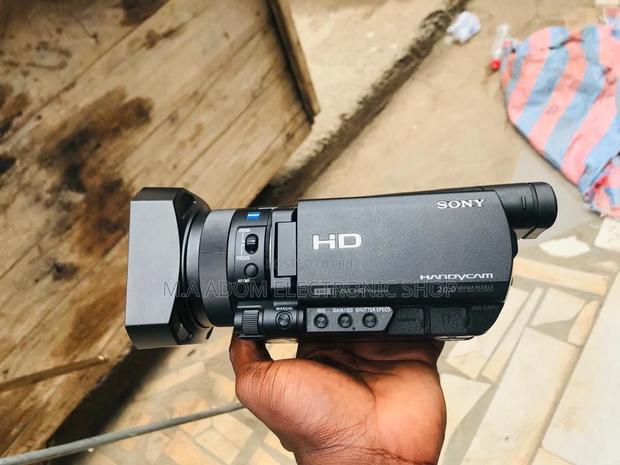 Capture Stunning Moments With Sony HDR Cx900e · Photo 2
