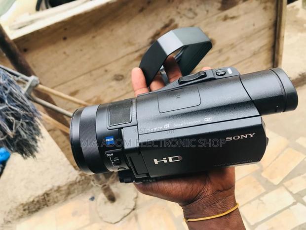 Your Creativity With Sony HDRCX900E- Premium Video Camera · Photo 2