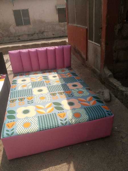 Queen Inbuilt Bed With Stand Head Board
