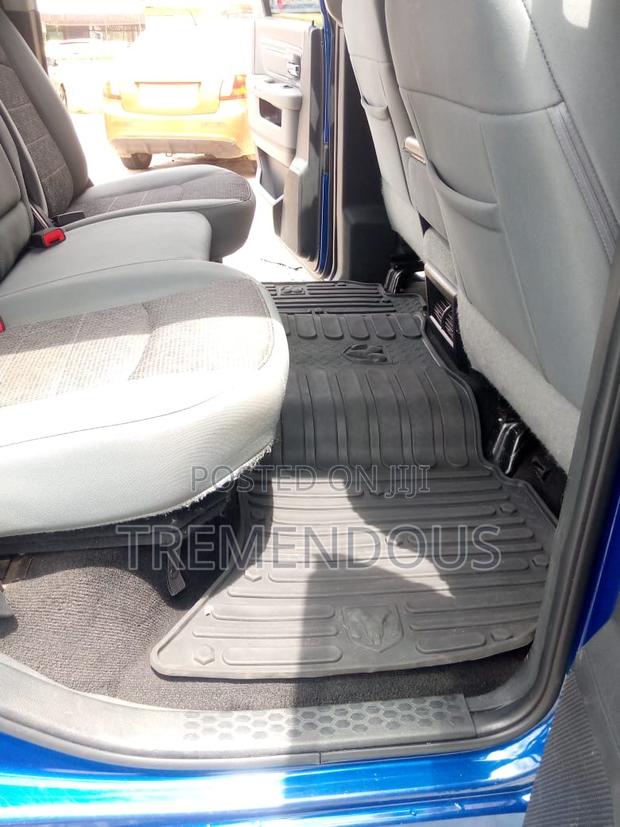 Dodge RAM 1500 3.6 Petrol AWD 2017 Blue