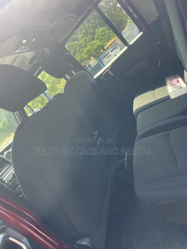 Jeep Wrangler Rubicon 2021 Red photo 10