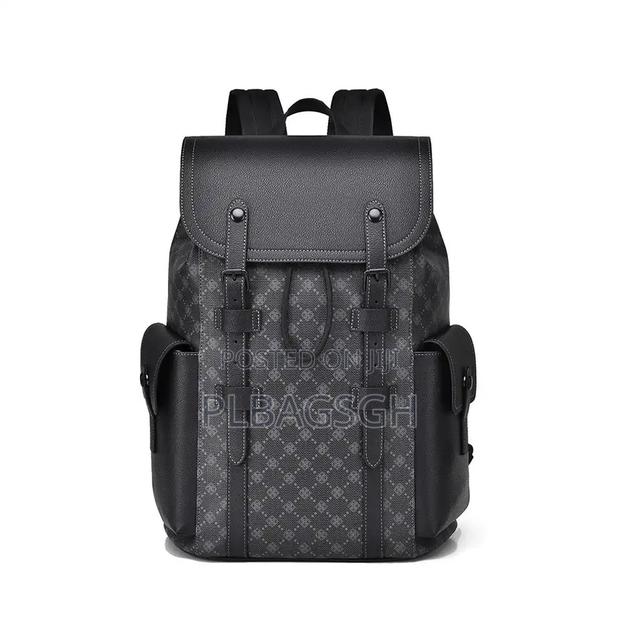 Potable Leather Fashionable Backpack at Plbagsgh · Photo 4