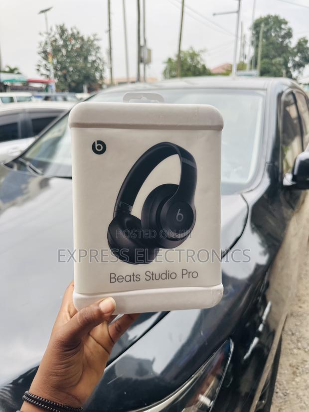 Wireless Headphones Pro Studio Beat · Photo 2