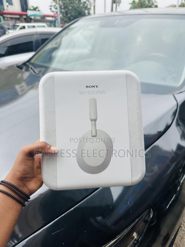 Wireless Headphones SONY WH-1000XM5 · Photo 2