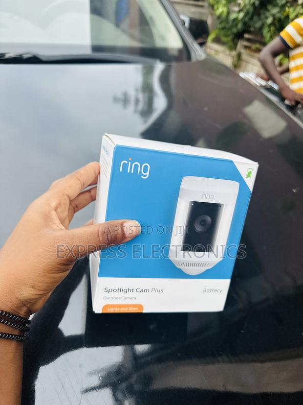 Unbelievable Price Ring Doorbell Video Spotlight Cam Plus · Photo 2