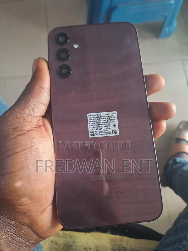 Samsung Galaxy A24 4G 128 GB Bronze photo 2